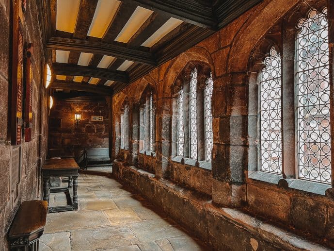 Cloister court Chetham's