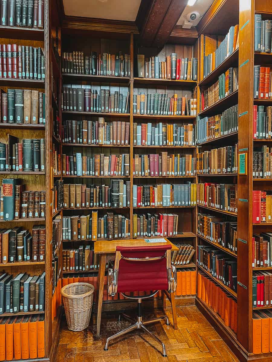 Gladstone's Library Wales