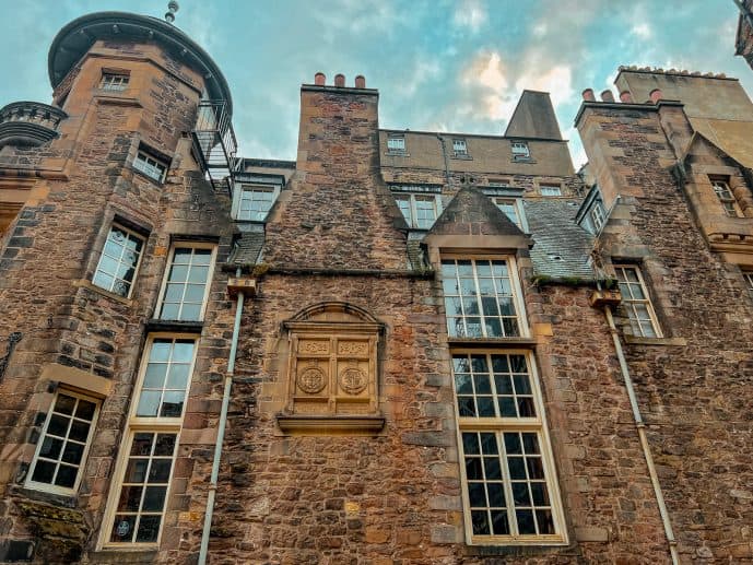 Writer's Museum Edinburgh Lady Stair's Close